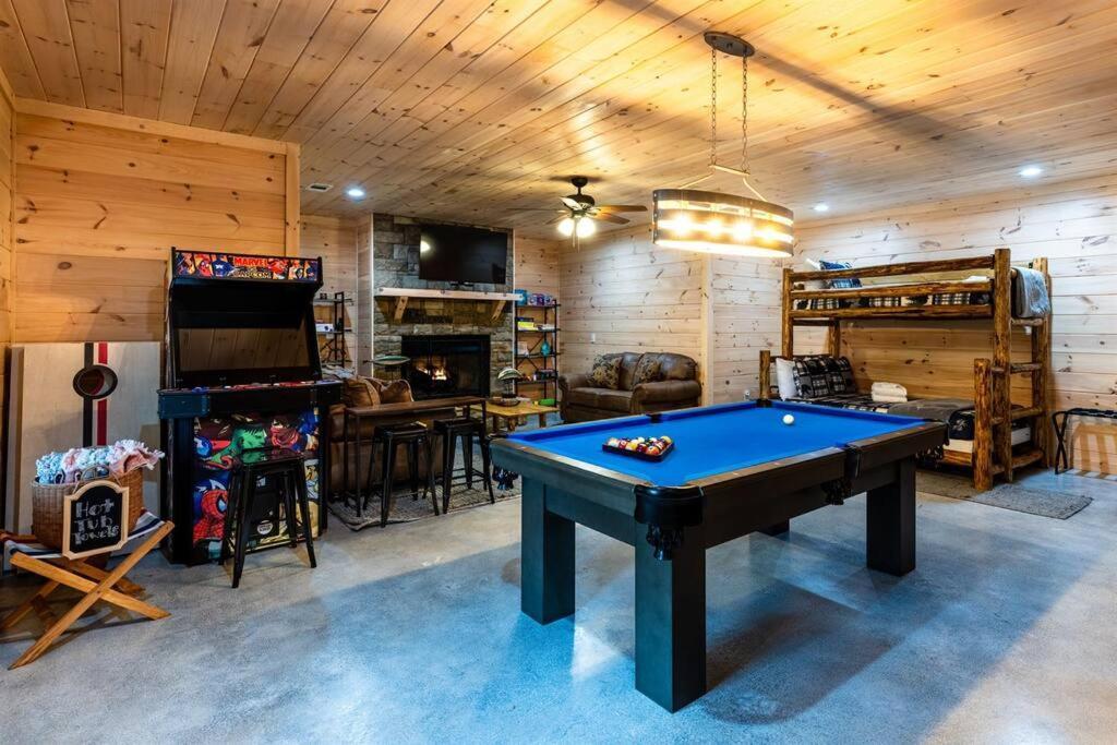 Luxe Family Cabin 8 Min To Downtown Blue Ridge Bagian luar foto