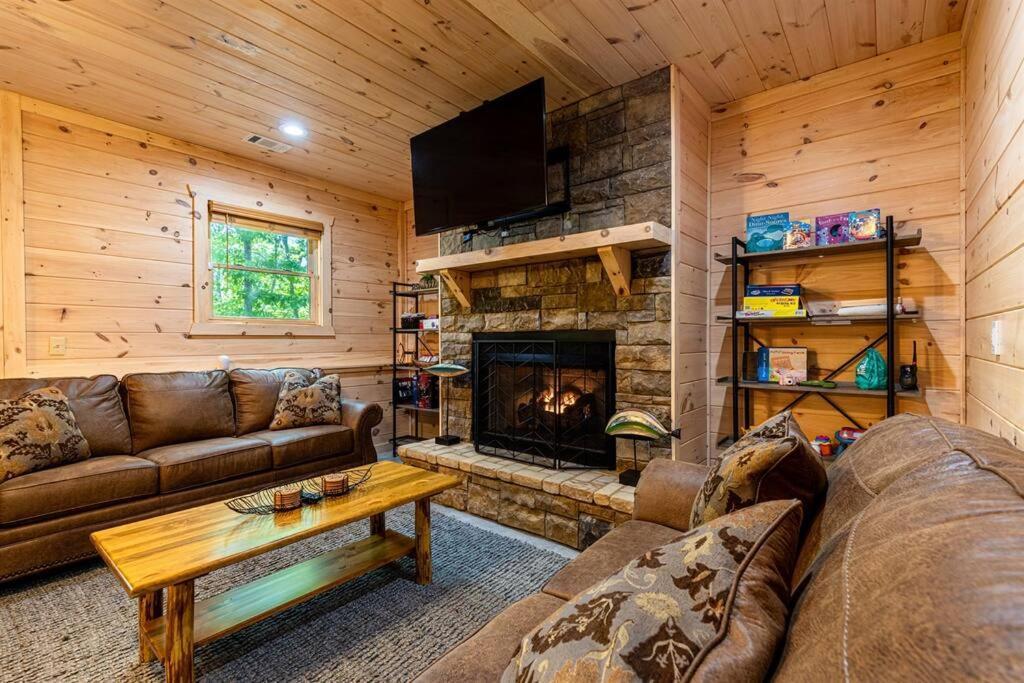 Luxe Family Cabin 8 Min To Downtown Blue Ridge Bagian luar foto
