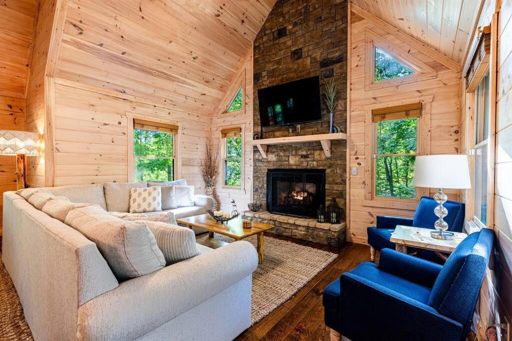 Luxe Family Cabin 8 Min To Downtown Blue Ridge Bagian luar foto